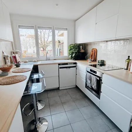 T5 Hyper Center Lumineux Et Cosy *