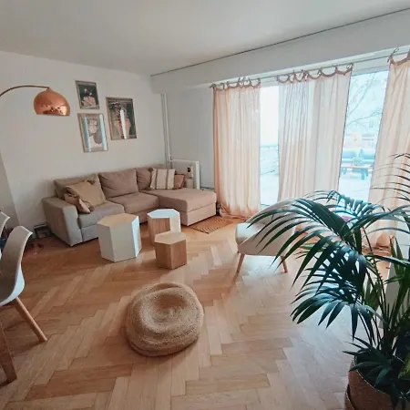 Daire T5 Hyper Center Lumineux Et Cosy Sceaux (Hauts-de-Seine)